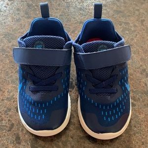 Nike 10C toddler shoes